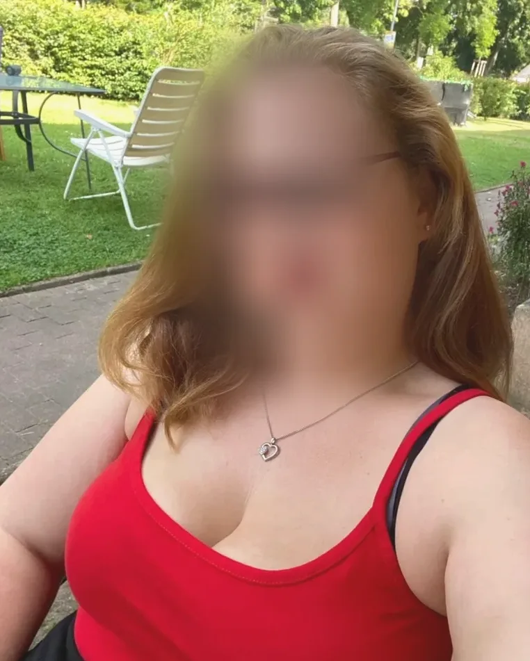 Alena, 29