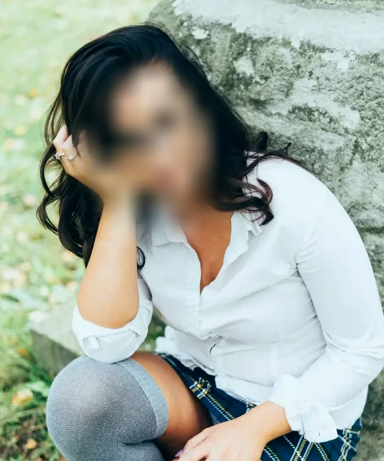 Saskia, 31